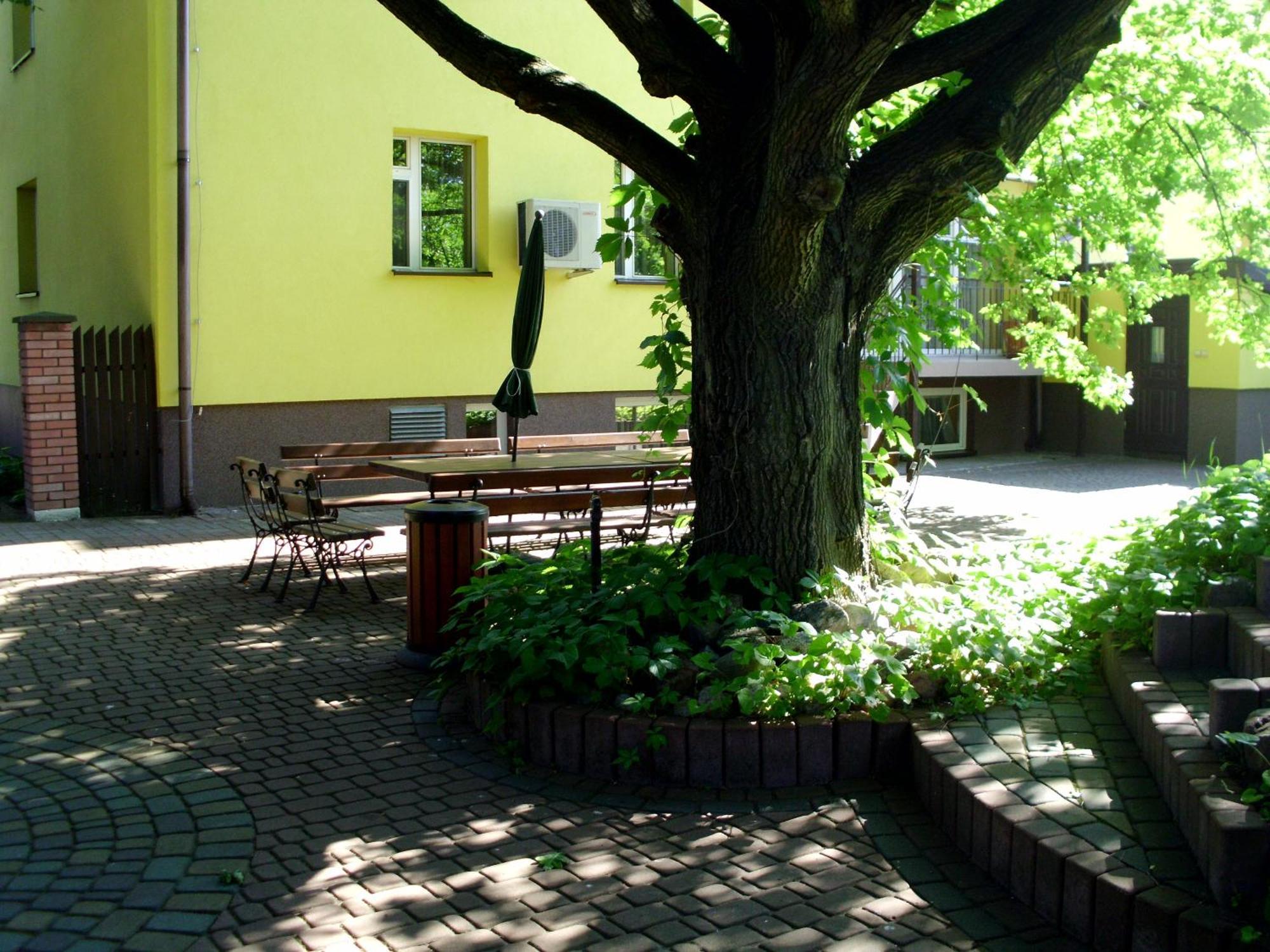 Zajazd Ustronie Piaseczno  Exteriör bild